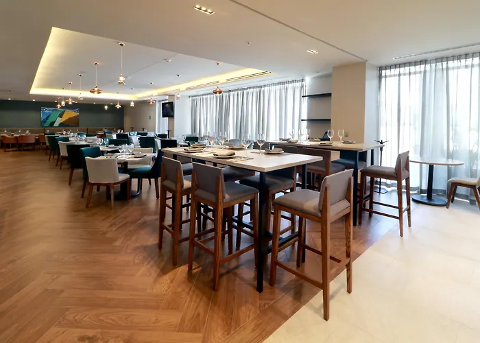 Holiday Inn & Suites - Monterrey Apodaca Zona Airport By Ihg